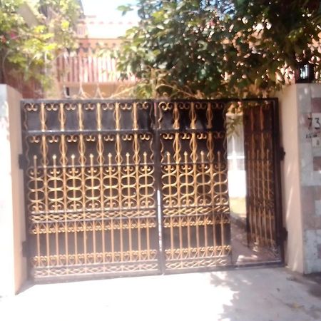 Newly Renovated Guesthouse Islamabad Esterno foto